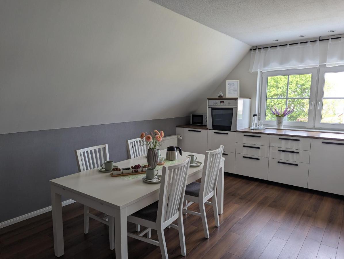 Ferienwohnung Fischerteich In เดทโมลด์ ภายนอก รูปภาพ
