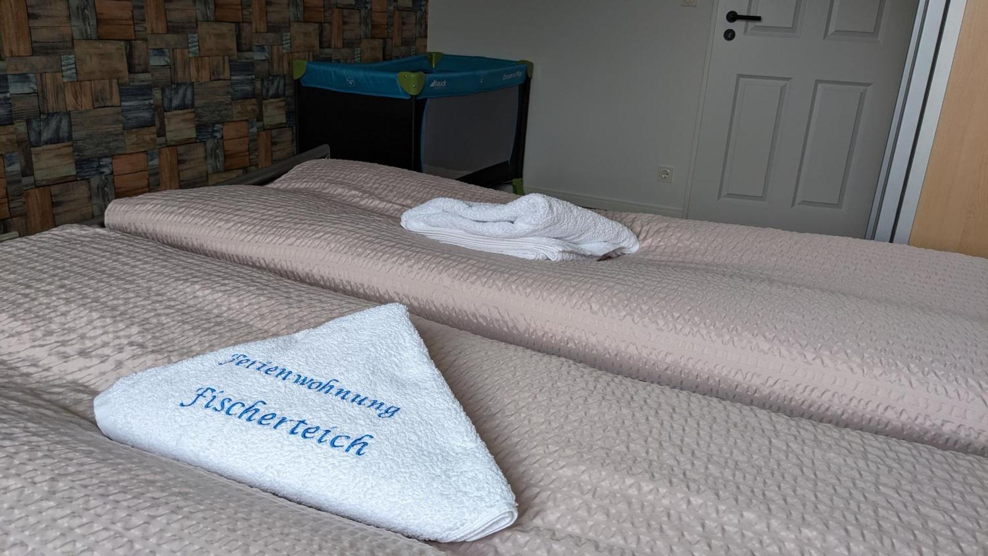 Ferienwohnung Fischerteich In เดทโมลด์ ภายนอก รูปภาพ